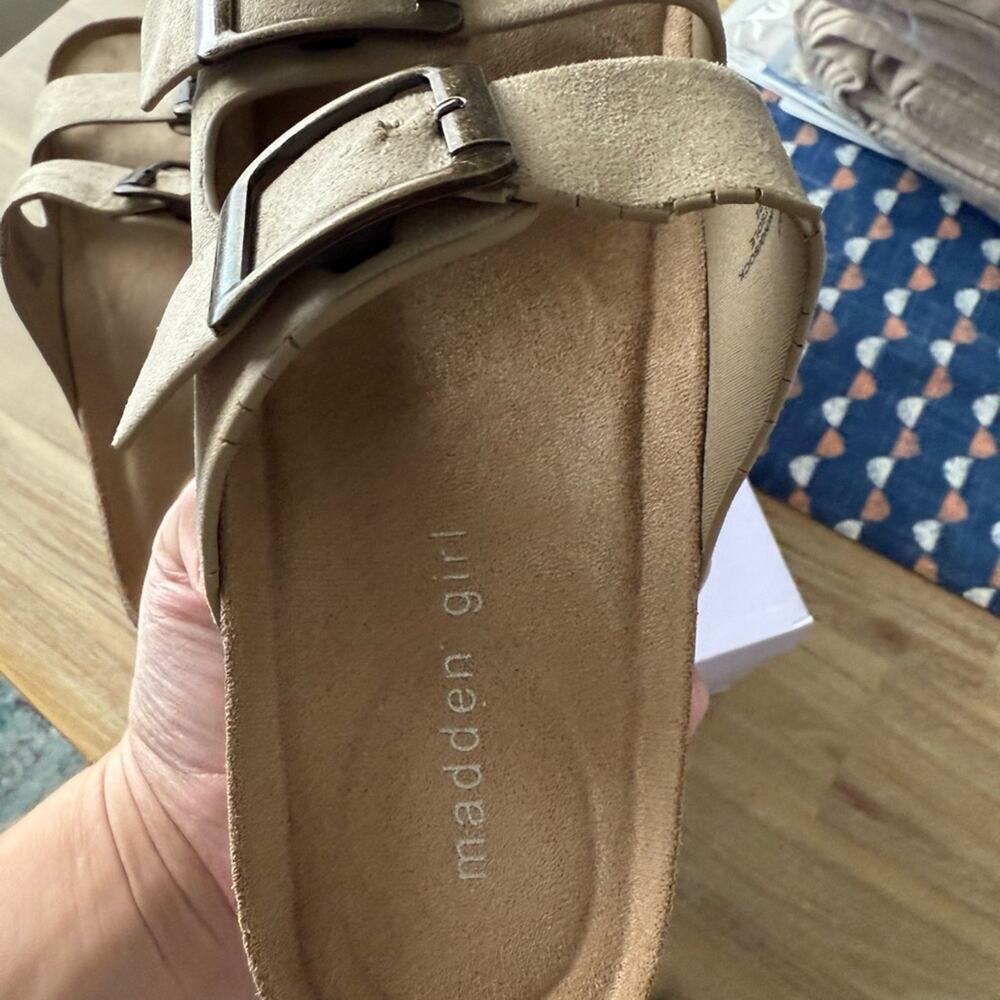 Madden Girl Sandals Double Strap platform size 8.5 moisture wicking Arizona Tan - Picture 6 of 7